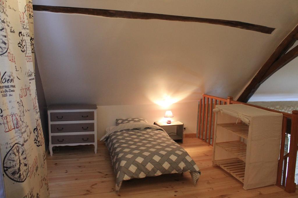 Gite De La Huaudiere Mosnes 部屋 写真